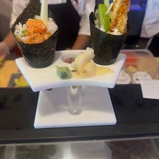Unagi Temaki