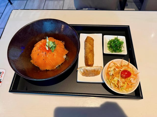 LS Salmon Bowl.