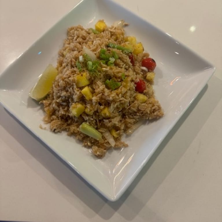 Delicious Pineapple Fried Rice