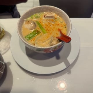 Tom Kha